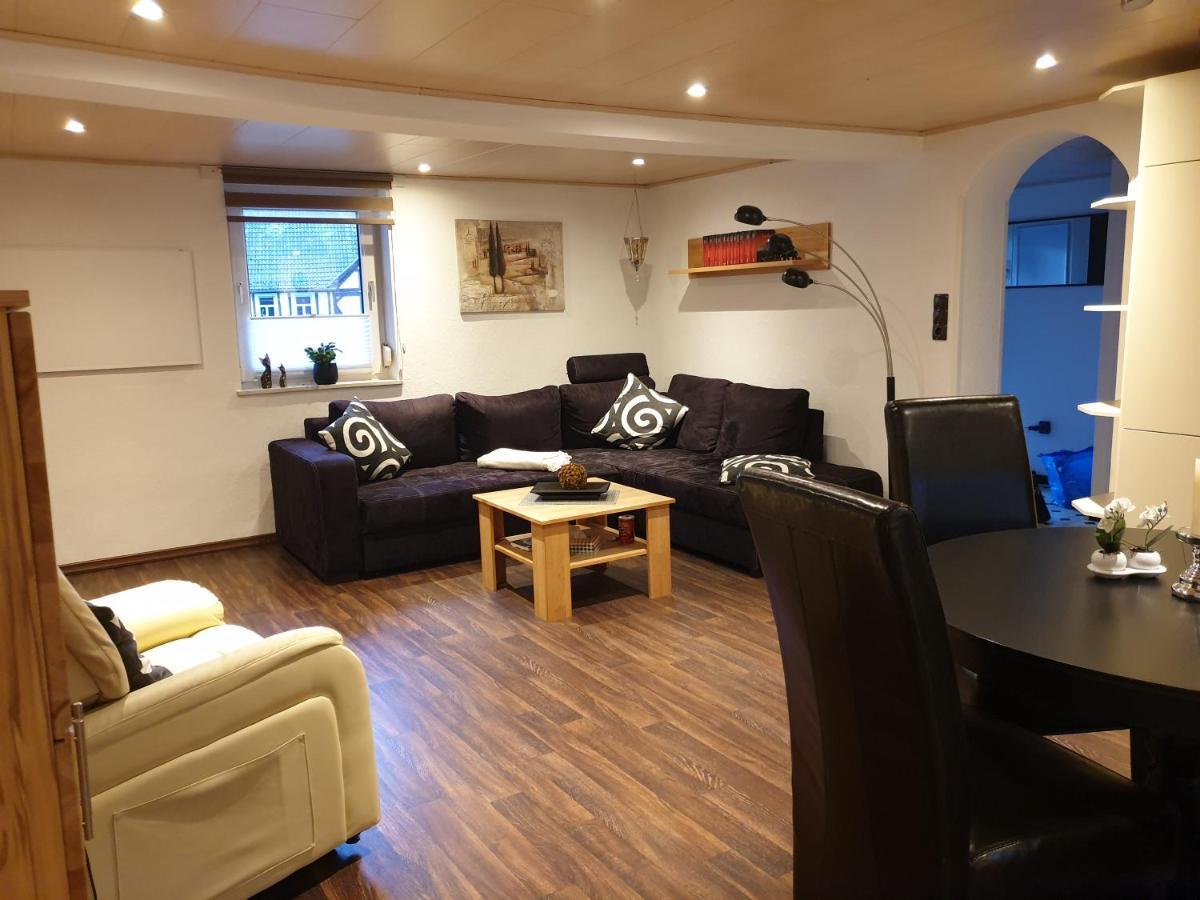 Ferienwohnung Im Urfftal บาดซเว็สเทน ภายนอก รูปภาพ