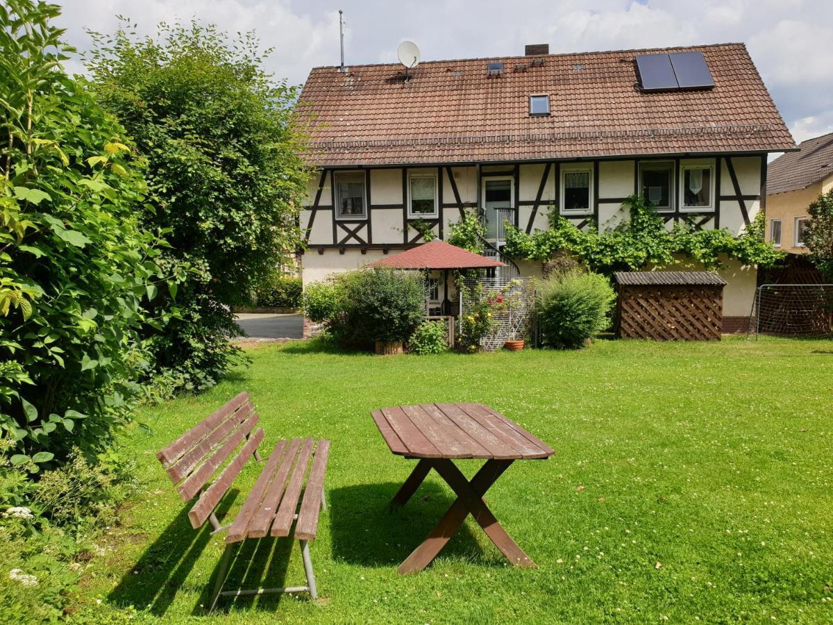 Ferienwohnung Im Urfftal บาดซเว็สเทน ภายนอก รูปภาพ